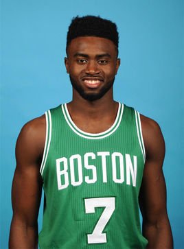 拜仁跟队：凯恩正在全力劝说格伊，希望他能选择加盟拜仁（拜仁随队记者：凯恩正全力游说格伊，盼其选择加盟拜仁）