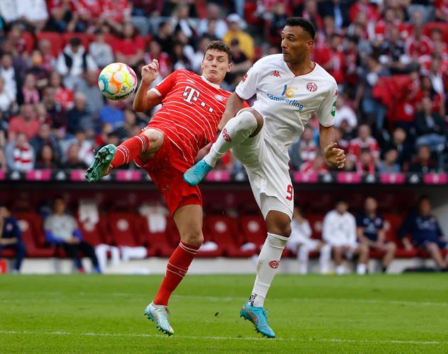 全国第十二届残疾人运动会：辽宁选手刘爽赛艇赛场连夺两金（辽宁选手刘爽在全国第十二届残运会赛艇项目连摘两金）