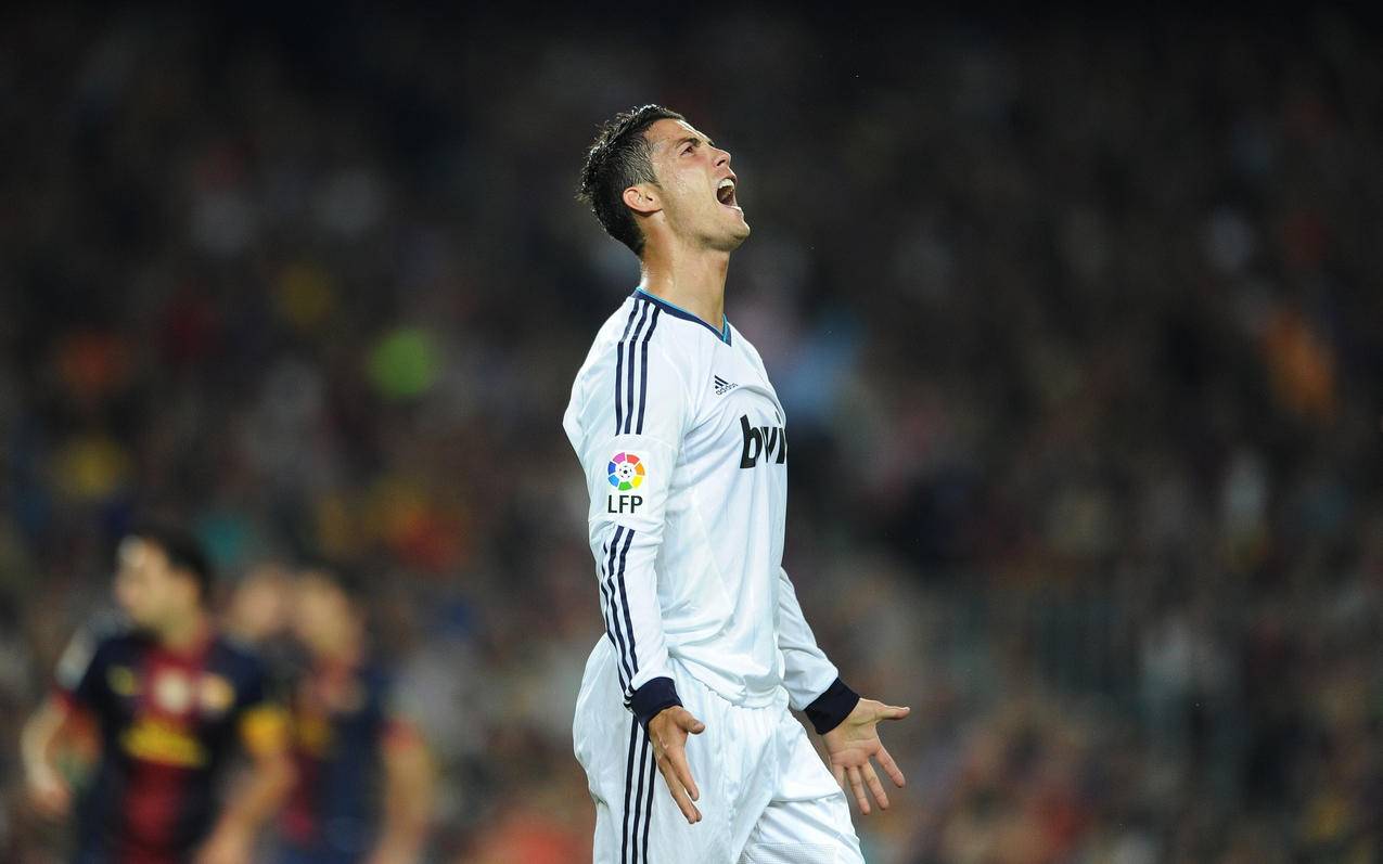 巴媒：内马尔左膝半月板受伤，无缘2025年剩余全部赛事（巴西媒体：内马尔左膝半月板受损，将缺席2025年余下所有比赛）